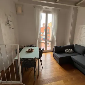 https://carracci-house-bologna-station.emilia-romagnahotels.net